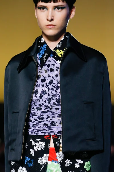 Look 56